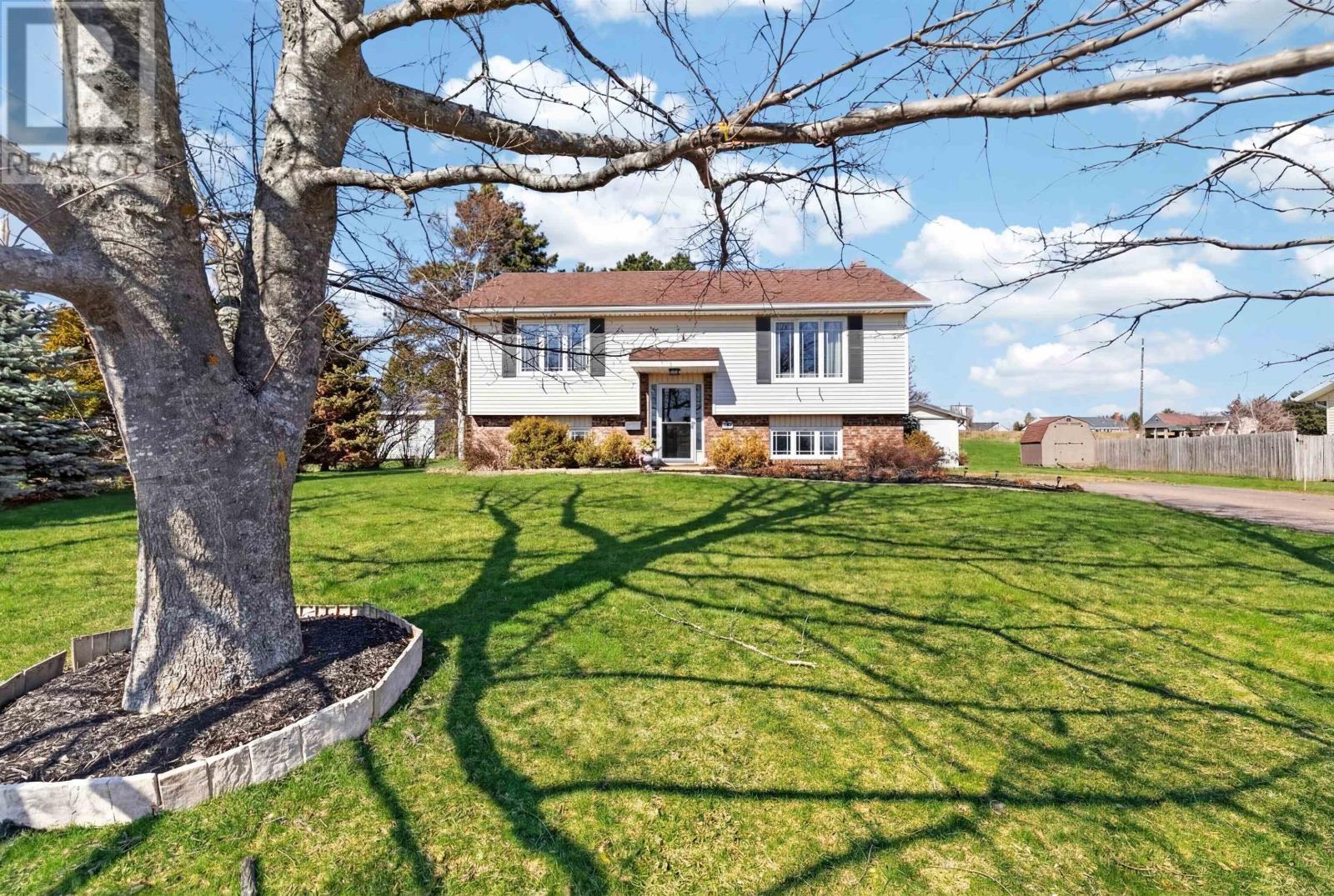 42 Callbeck Crest, Charlottetown, Prince Edward Island