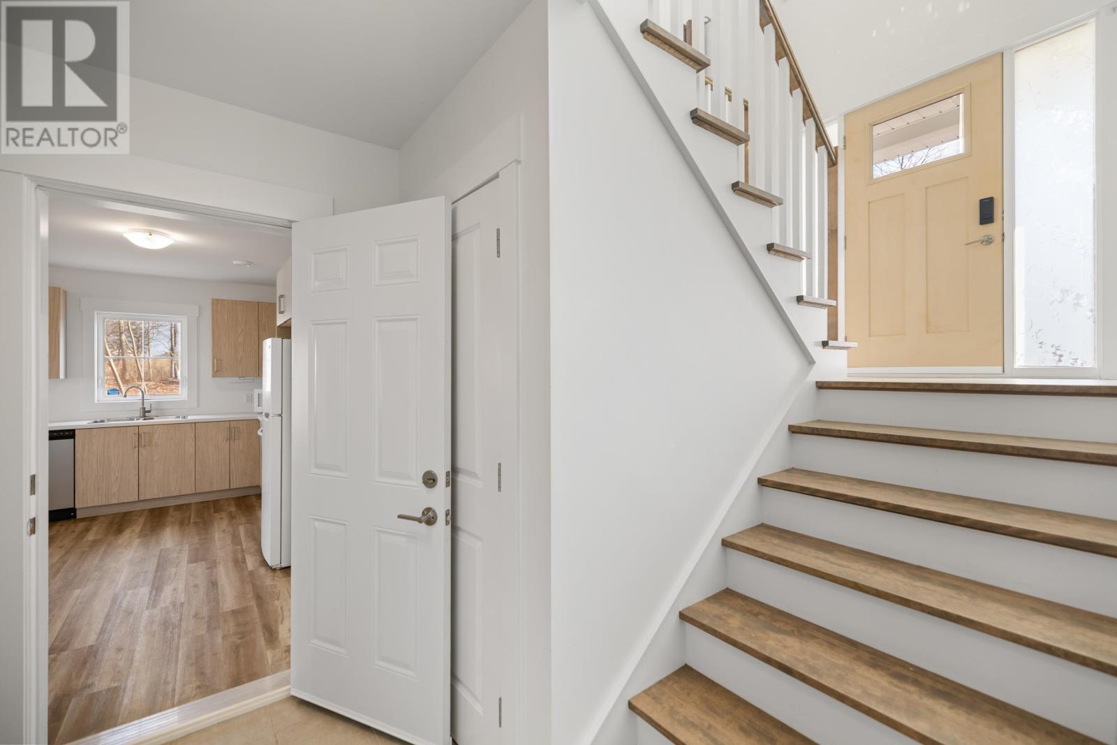 74 England Circle, West Royalty, Prince Edward Island  C1E 1W9 - Photo 31 - 202607565