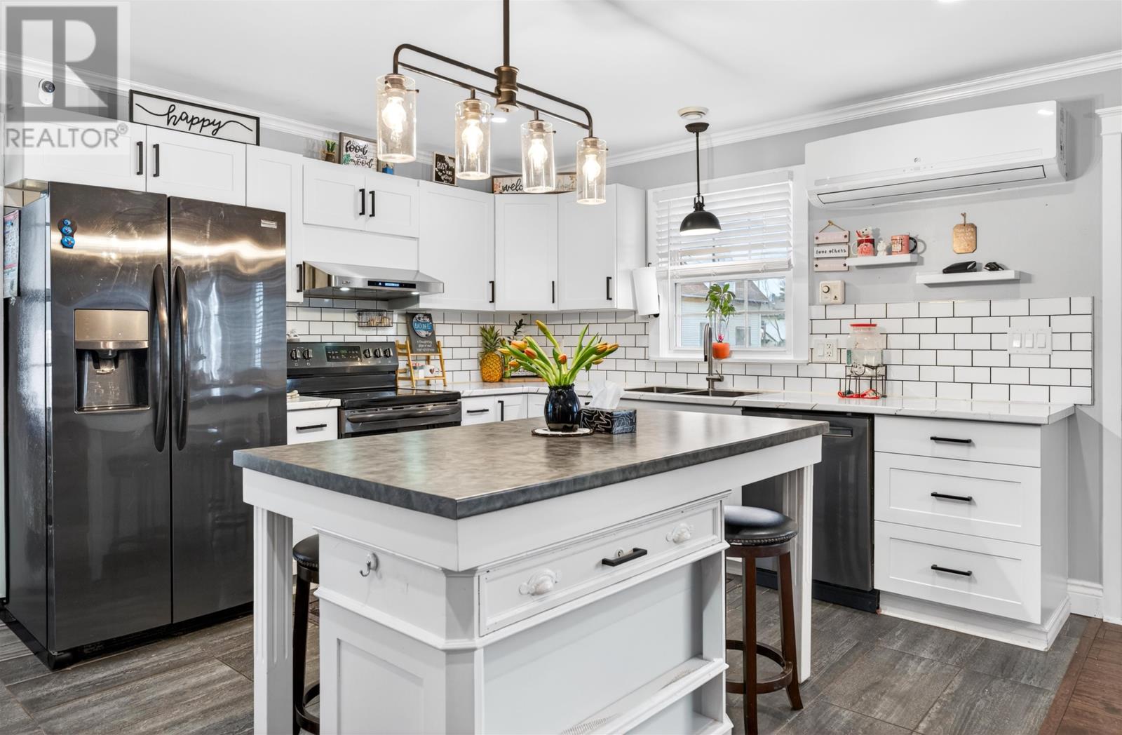 338 Myrtle Street, Summerside, Prince Edward Island  C1N 1X6 - Photo 18 - 202607595