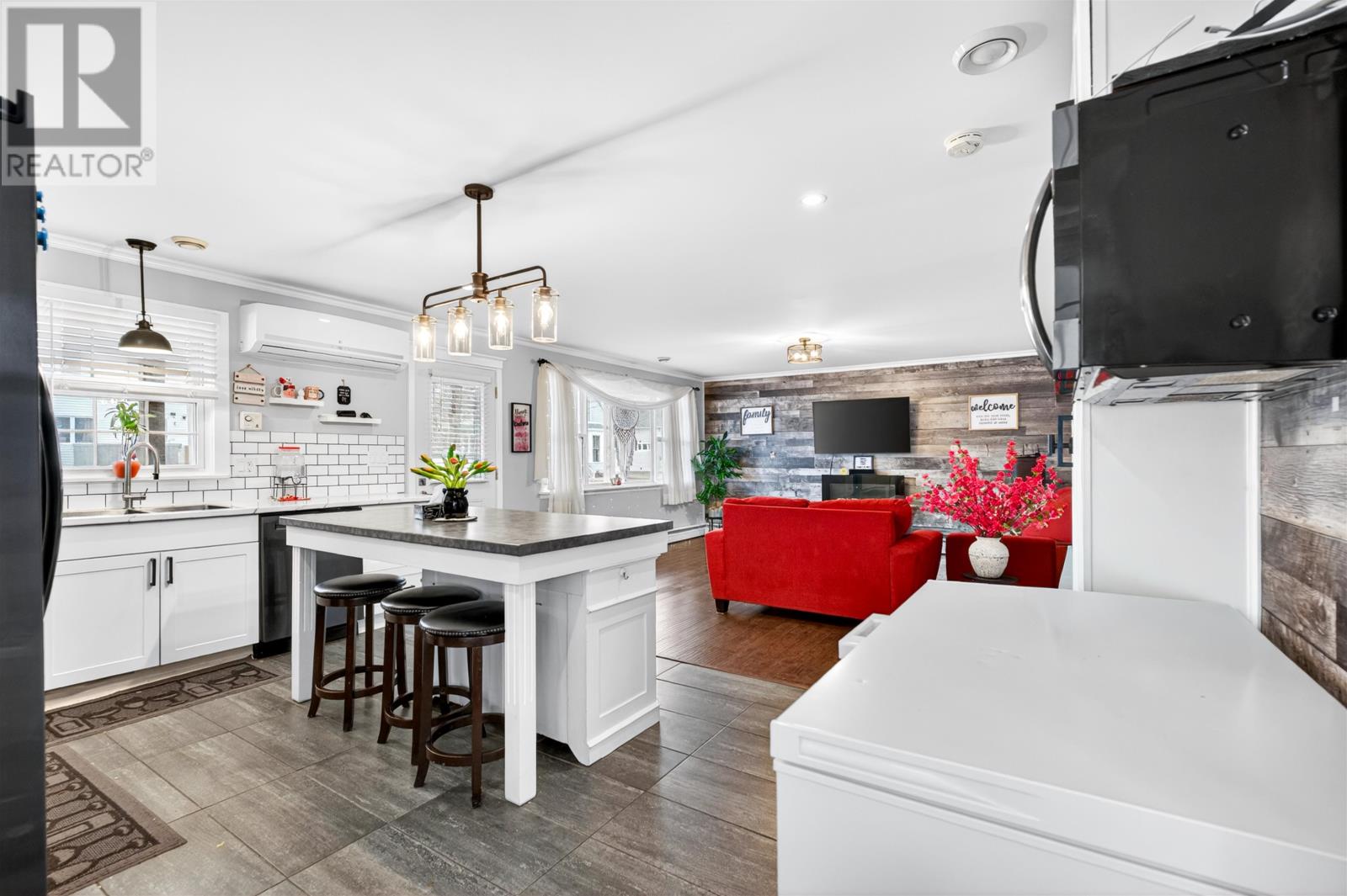 338 Myrtle Street, Summerside, Prince Edward Island  C1N 1X6 - Photo 21 - 202607595