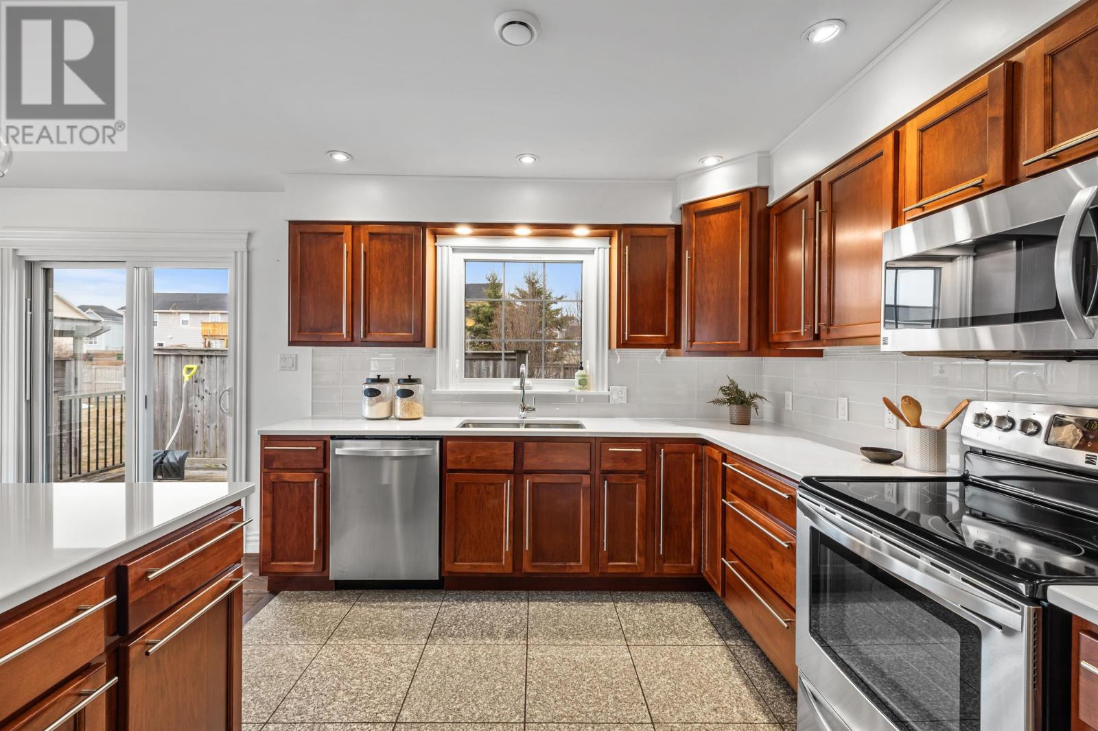 15 Lily Court, Stratford, Prince Edward Island  C1B 0H6 - Photo 15 - 202607622