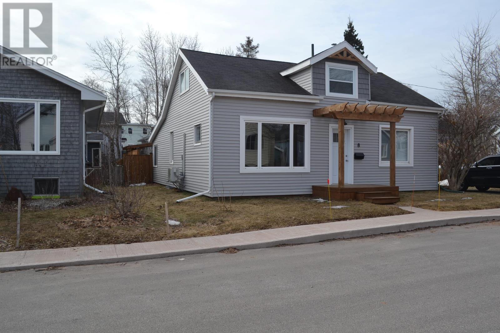 8 Gay Avenue, Charlottetown, Prince Edward Island