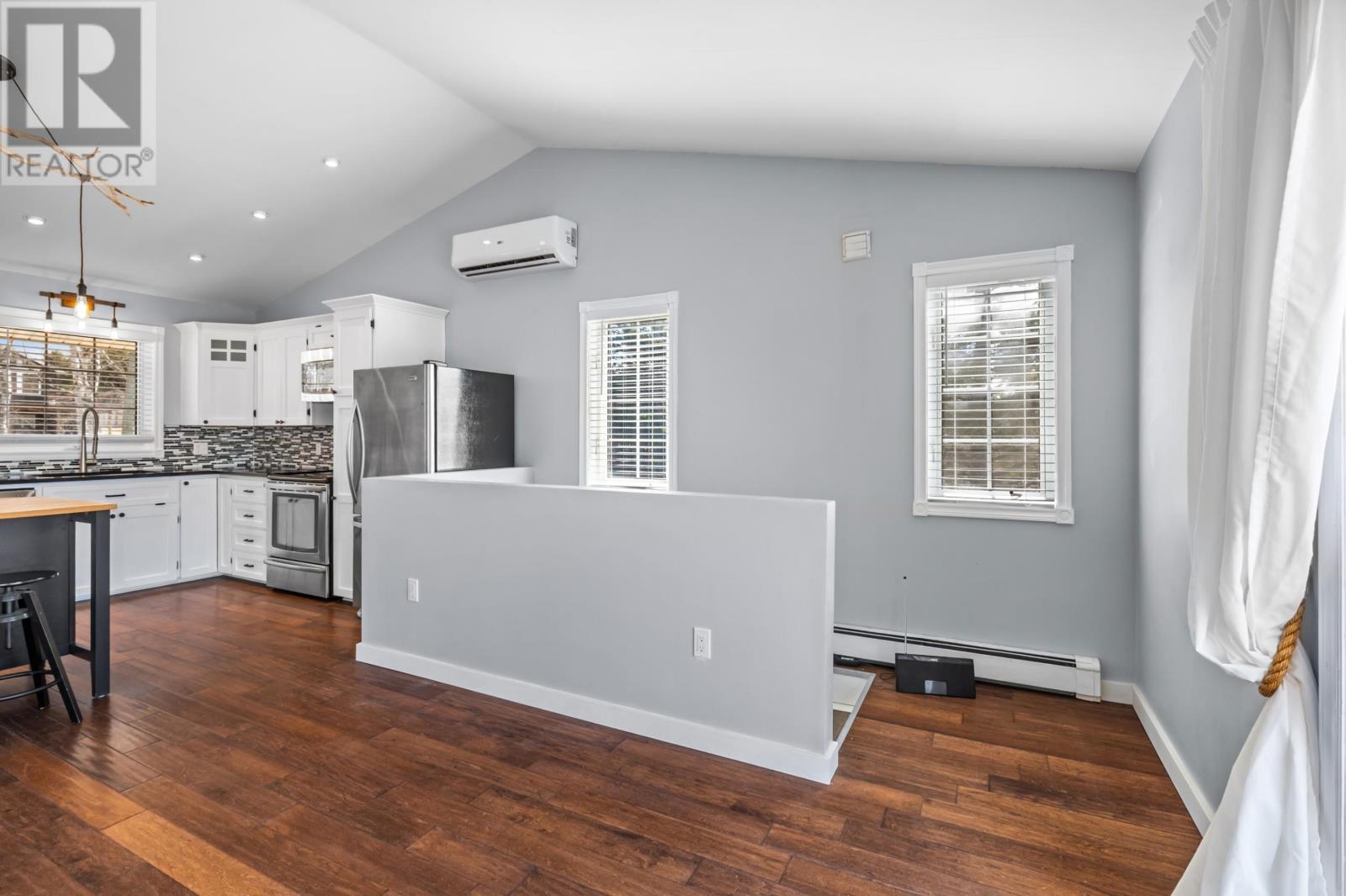 73 Riverbank Drive, Johnstons River, Prince Edward Island  C1B 3E7 - Photo 13 - 202607768