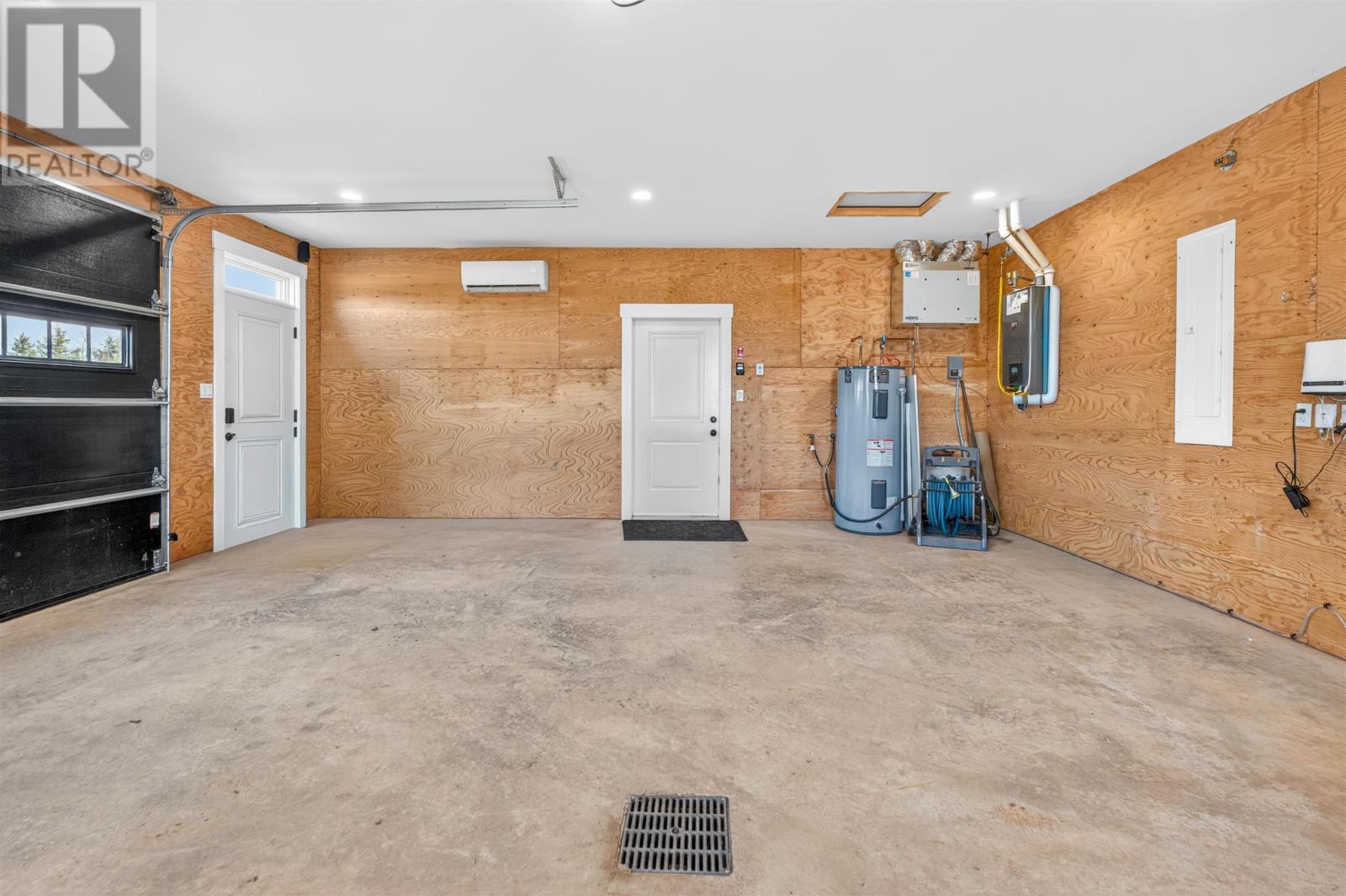 329 Macinnis Road, Winsloe North, Prince Edward Island  C1E 0R2 - Photo 35 - 202607823