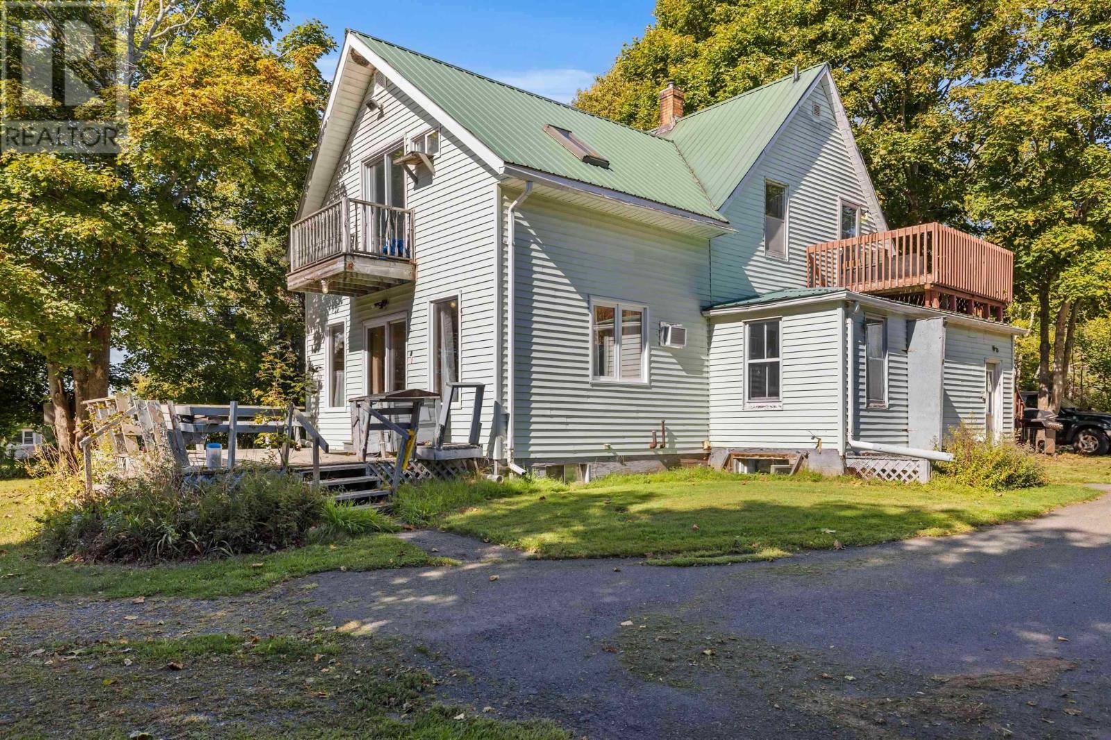 42 West Street, Georgetown, Prince Edward Island  C0A 1L0 - Photo 1 - 202607890