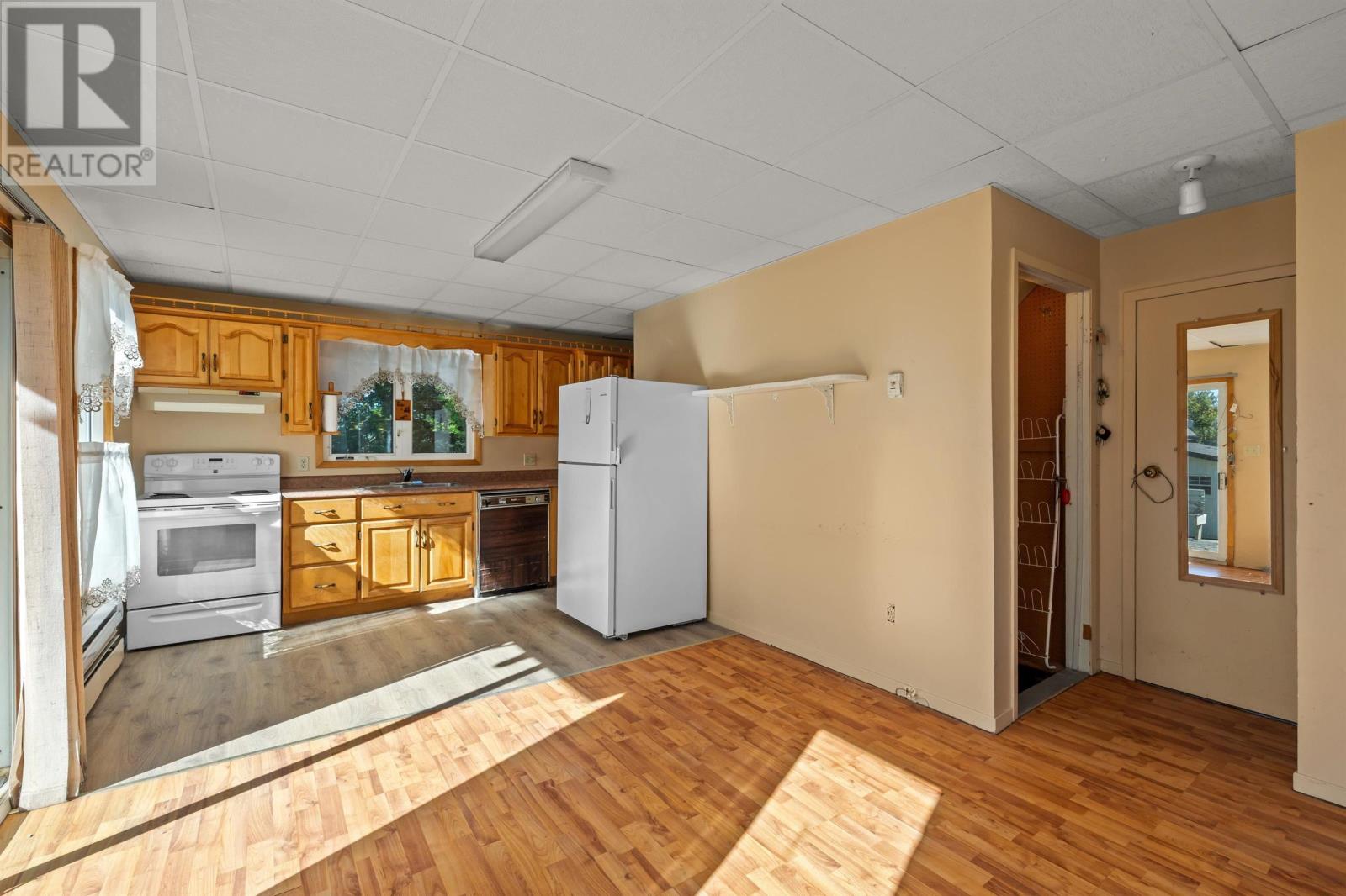 42 West Street, Georgetown, Prince Edward Island  C0A 1L0 - Photo 7 - 202607890