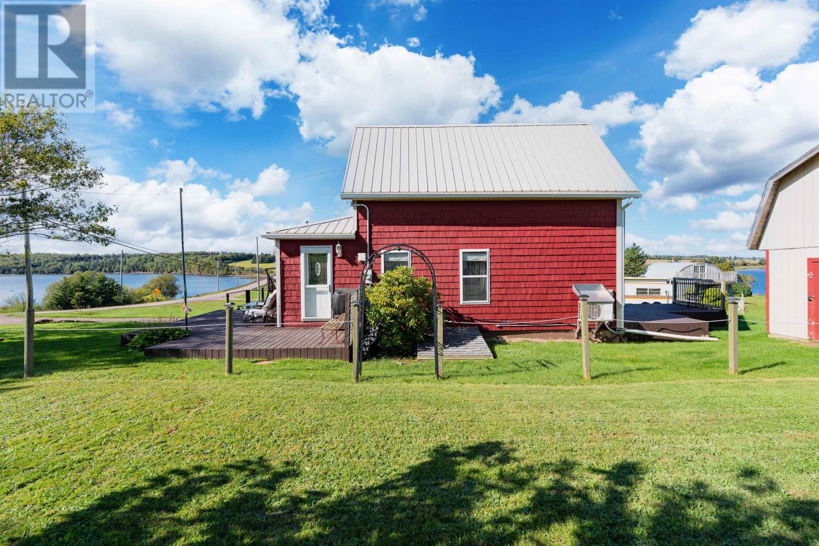 6395 Route 20, New London, Prince Edward Island  C0B 1M0 - Photo 5 - 202608242