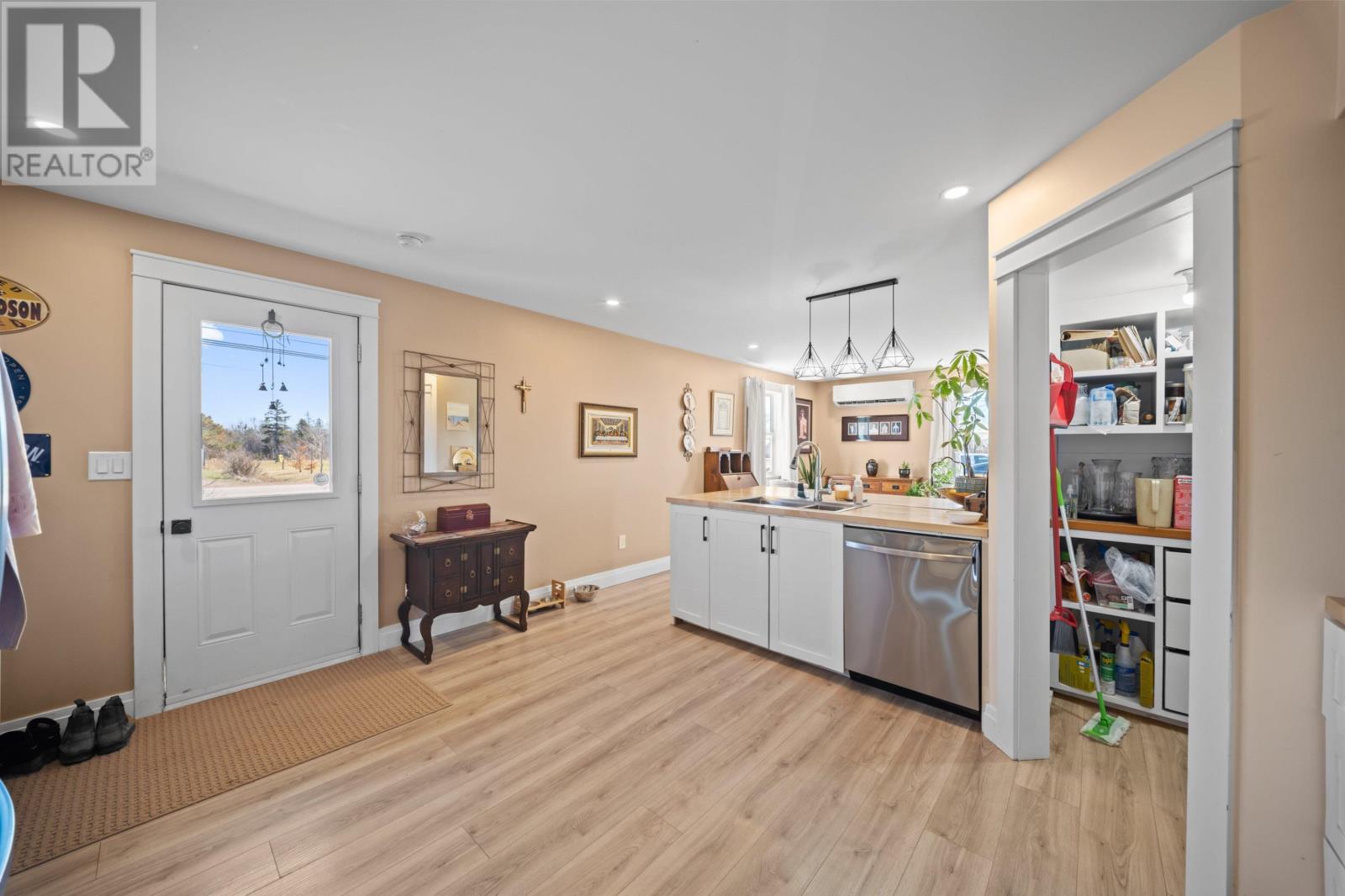 60 Harbour Road, Miminegash, Prince Edward Island  C0B 1S0 - Photo 11 - 202608349