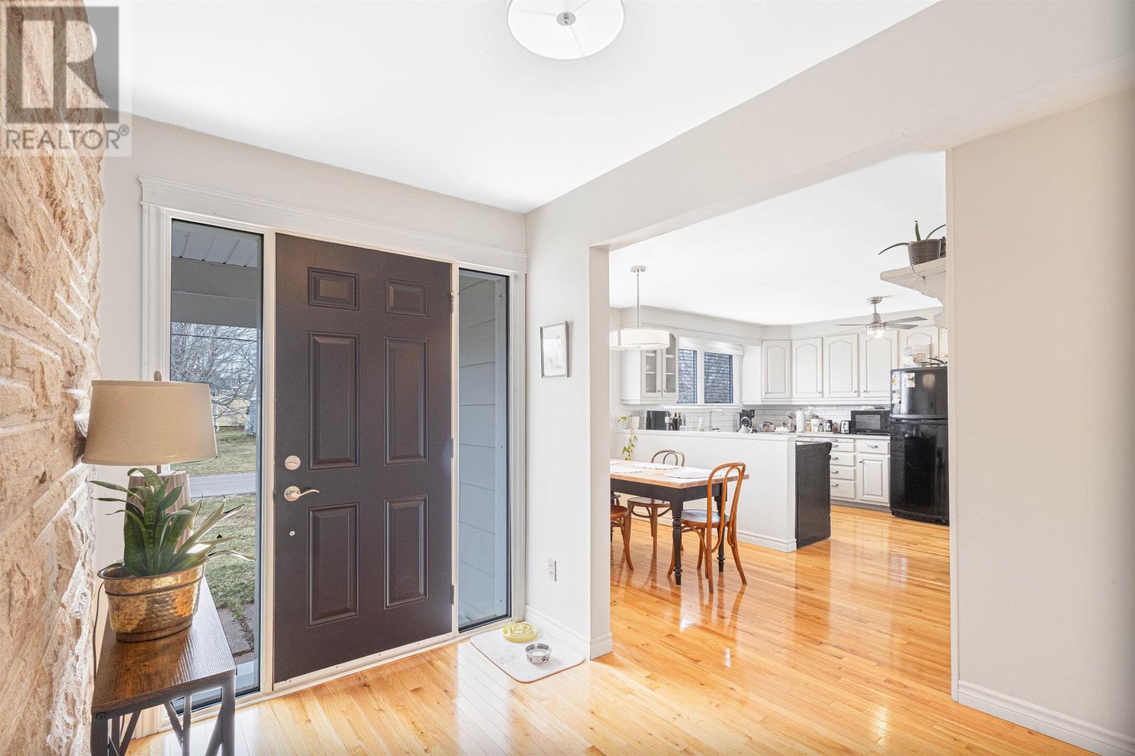 16 Donwood Drive, Charlottetown, Prince Edward Island  C1A 5L2 - Photo 11 - 202608401