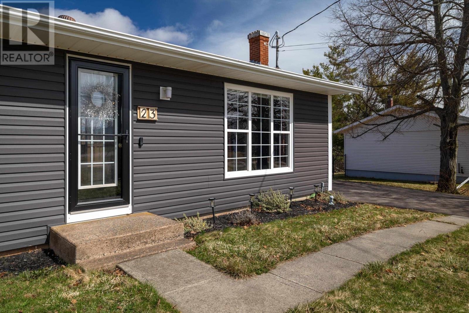 23 Patti Lee Drive, Cornwall, Prince Edward Island  C0A 1H0 - Photo 2 - 202608475