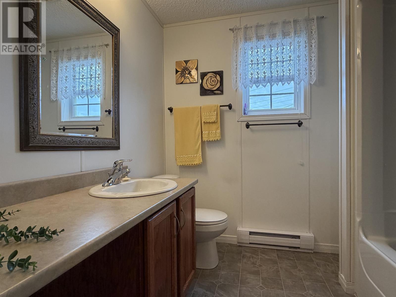 74 Jillian Street, Summerside, Prince Edward Island  C1N 6S6 - Photo 15 - 202608498