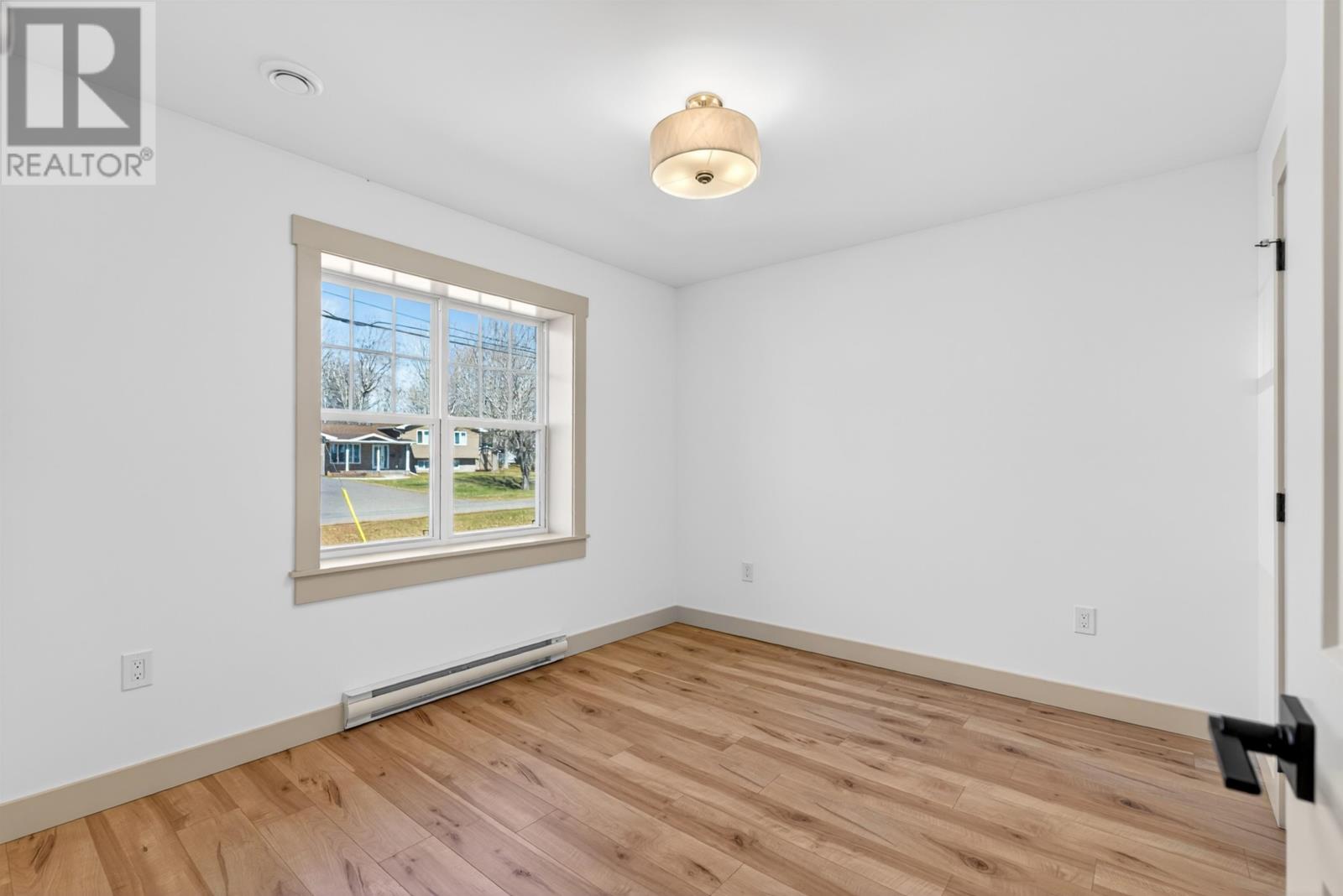 291 Greenwood Drive, Summerside, Prince Edward Island  C1N 4J9 - Photo 4 - 202608551