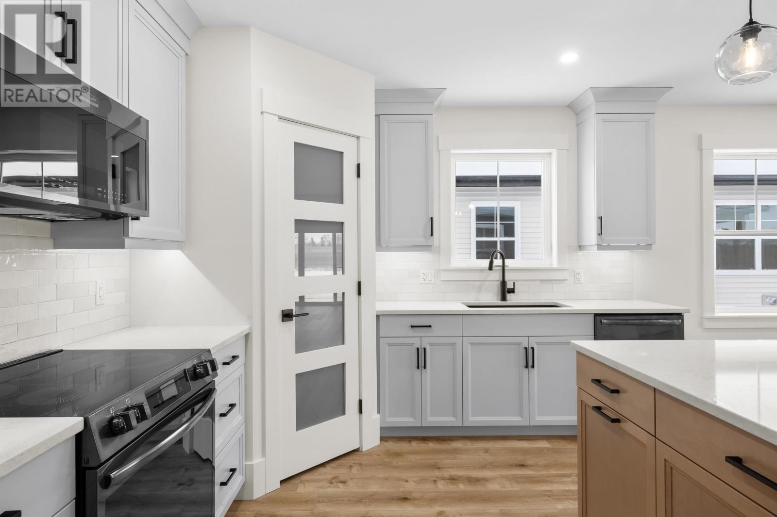 87 Samantha Lane, Cornwall, Prince Edward Island  C0A 1H0 - Photo 13 - 202608611