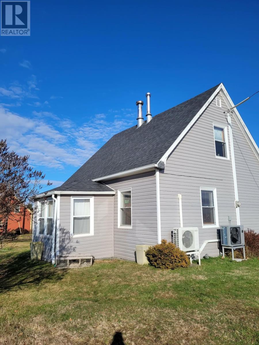 87 Pinette Road, Pinette, Prince Edward Island  C0A 1A0 - Photo 1 - 202608794