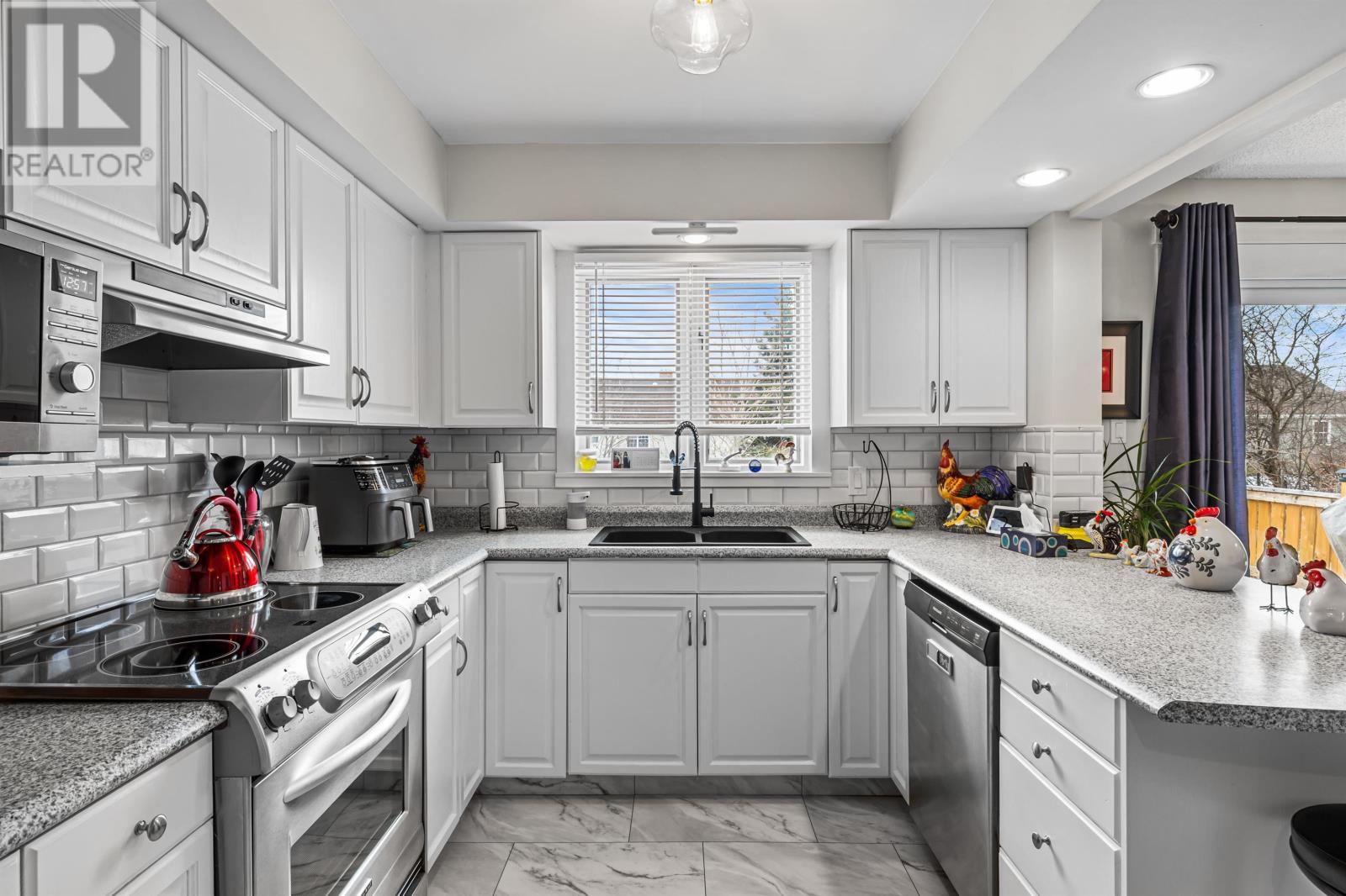 14 Laura Jean Crescent, Cornwall, Prince Edward Island  C0A 1H4 - Photo 9 - 202608805