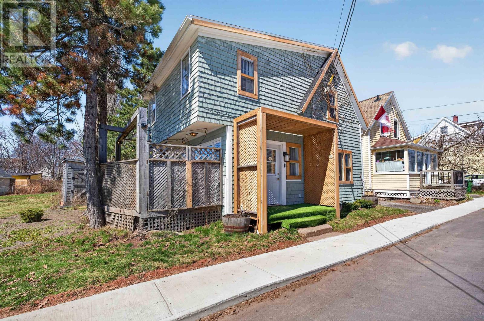 9 Douglas Street, Charlottetown, Prince Edward Island  C1A 2H9 - Photo 7 - 202608971