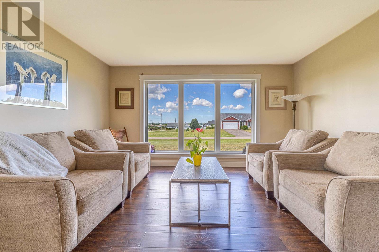 12 Ashton Street, Fairview, Prince Edward Island  C0A 1H2 - Photo 5 - 202609247