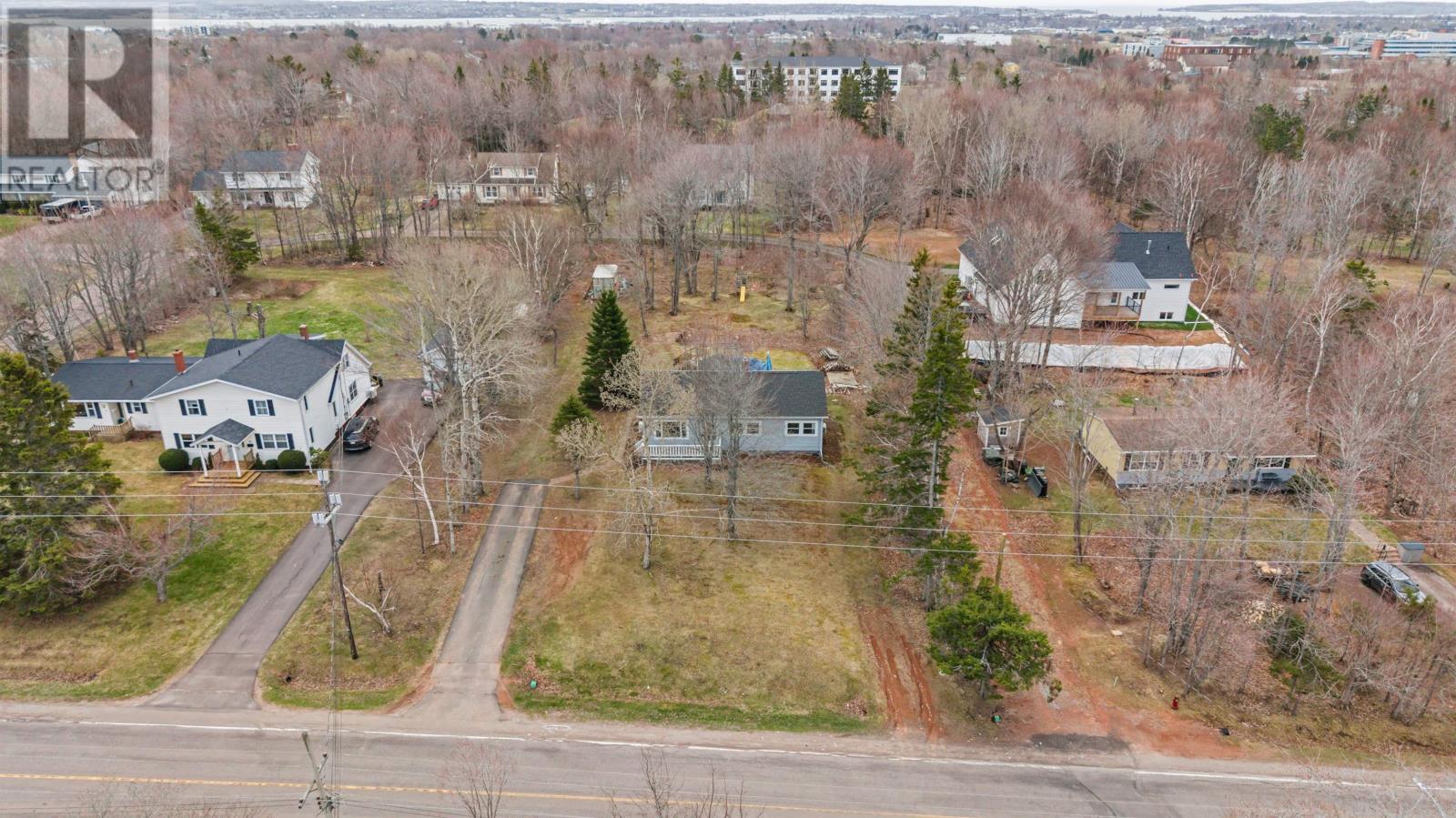 16 Oak Drive, Charlottetown, Prince Edward Island  C1A 6T5 - Photo 4 - 202609255