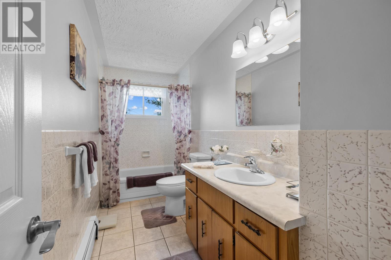 32 Eliot Drive, Cornwall, Prince Edward Island  C0A 1H0 - Photo 17 - 202609336