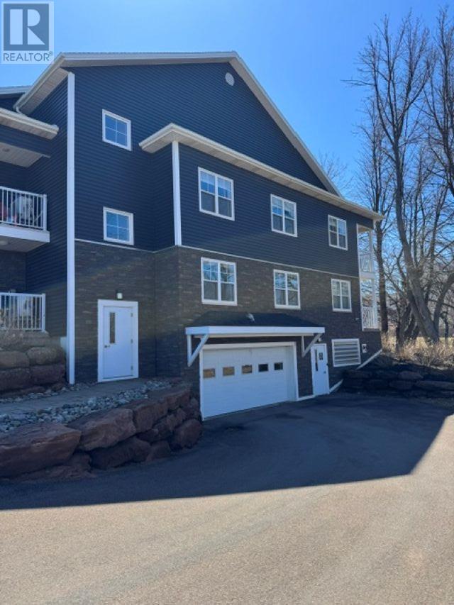 208 29 Stratford Road, Stratford, Prince Edward Island  C1B 1T4 - Photo 4 - 202609379
