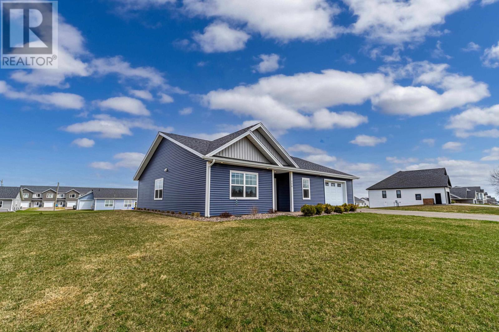 126 Macwilliams Road, East Royalty, Prince Edward Island  C1C 0V8 - Photo 2 - 202609419
