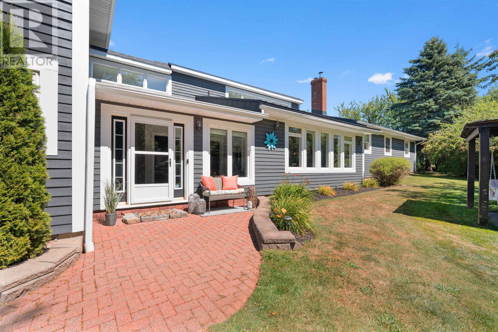 974 Lower Malpeque Road, Miltonvale Park, Prince Edward Island  C1E 0P8 - Photo 2 - 202609521