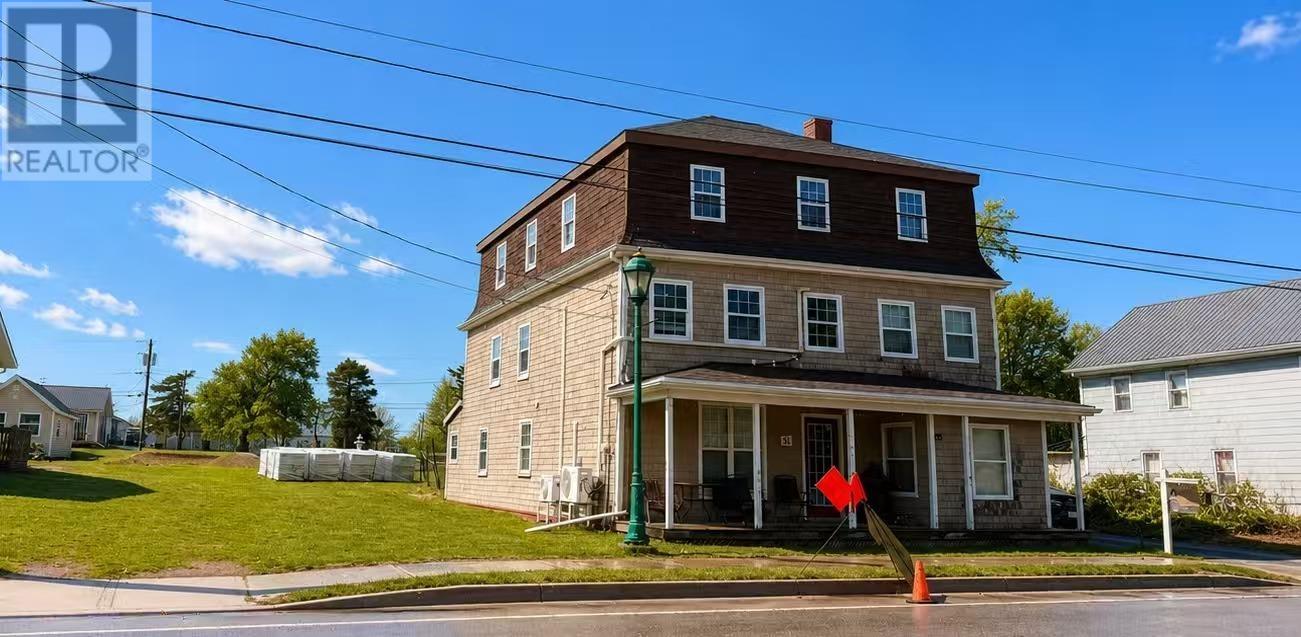 51 Water Street E, Georgetown, Prince Edward Island  C0A 1L0 - Photo 1 - 202609599