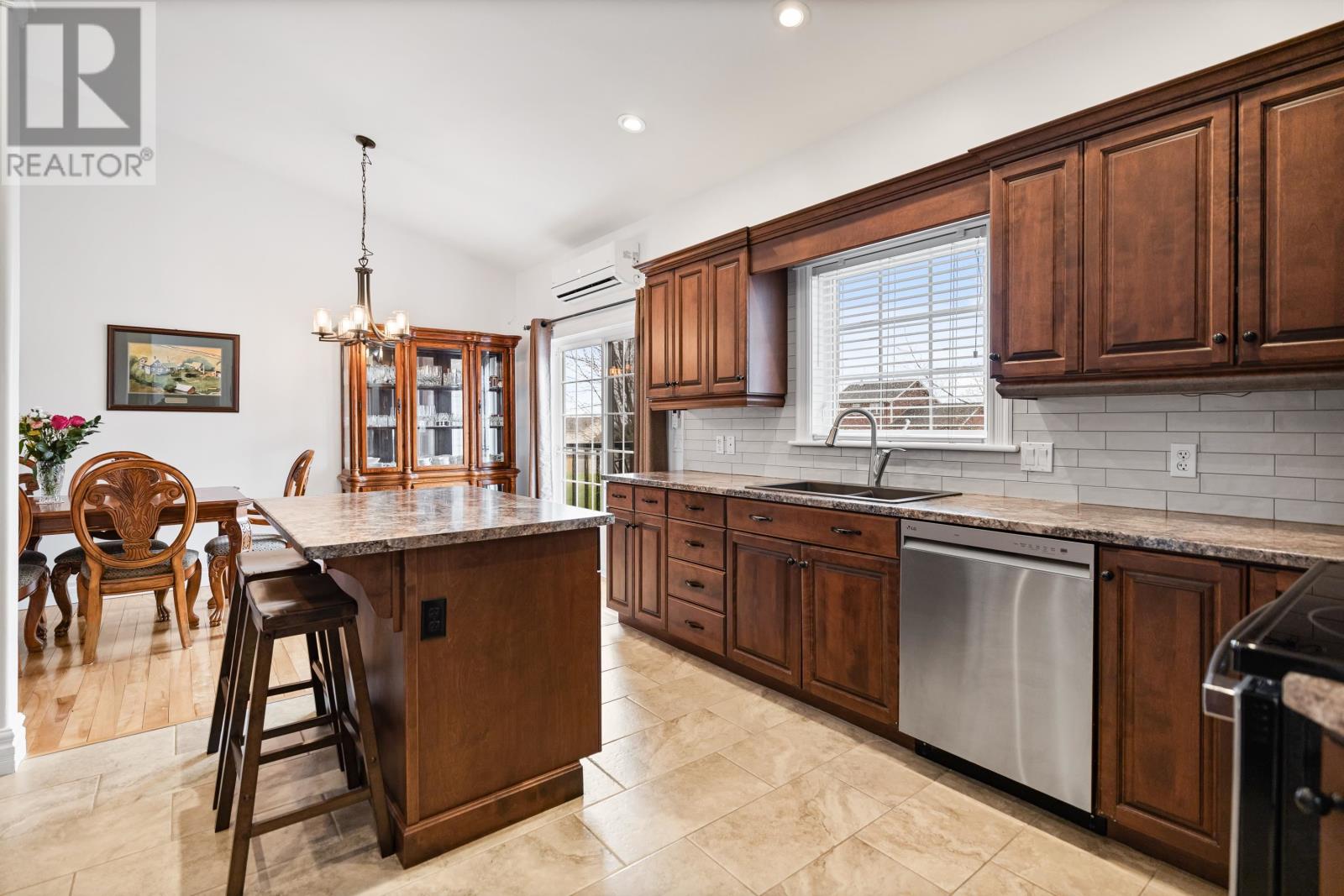 2 Somerset Place, Stratford, Prince Edward Island  C1B 0A9 - Photo 15 - 202609672