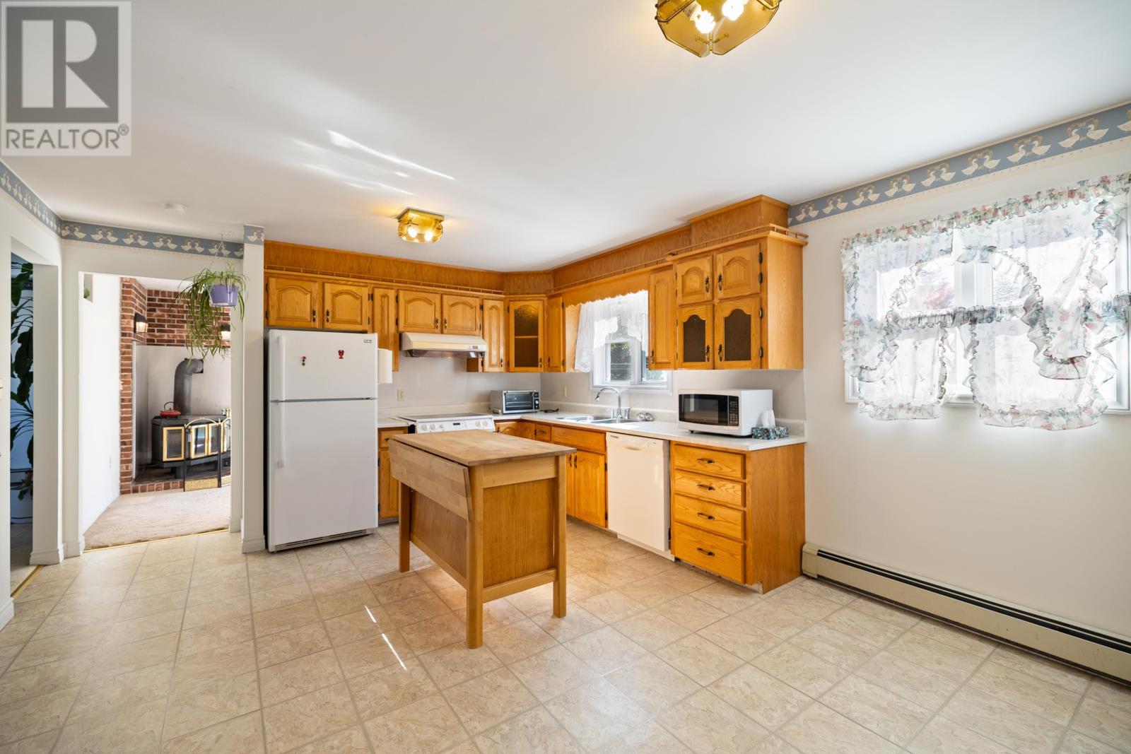 633 Queen Street, Charlottetown, Prince Edward Island  C1A 9C7 - Photo 11 - 202609741