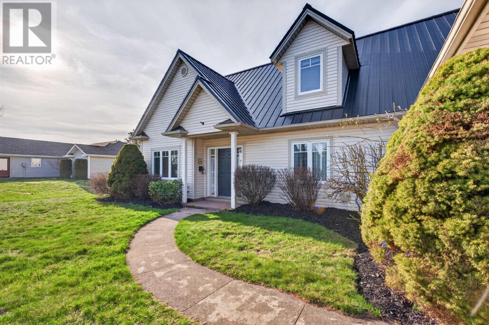 4 Linwood Drive, Kensington, Prince Edward Island  C0B 1M0 - Photo 1 - 202609972