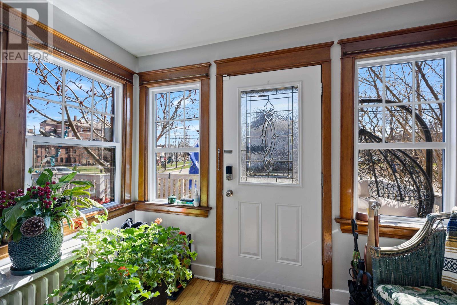 82 Weymouth Street, Charlottetown, Prince Edward Island  C1A 4Y8 - Photo 4 - 202610007