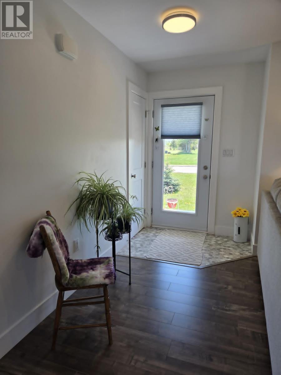 253 Carleton Avenue, Borden-Carleton, Prince Edward Island  C0B 1X0 - Photo 5 - 202610194