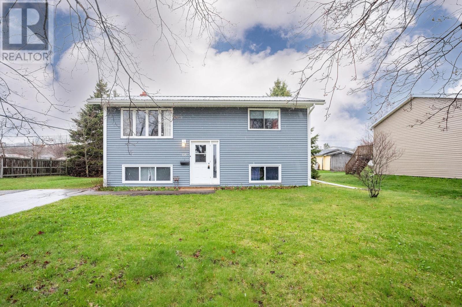 68 Westcomb Crescent, Charlottetown, Prince Edward Island  C1C 1B8 - Photo 1 - 202610257