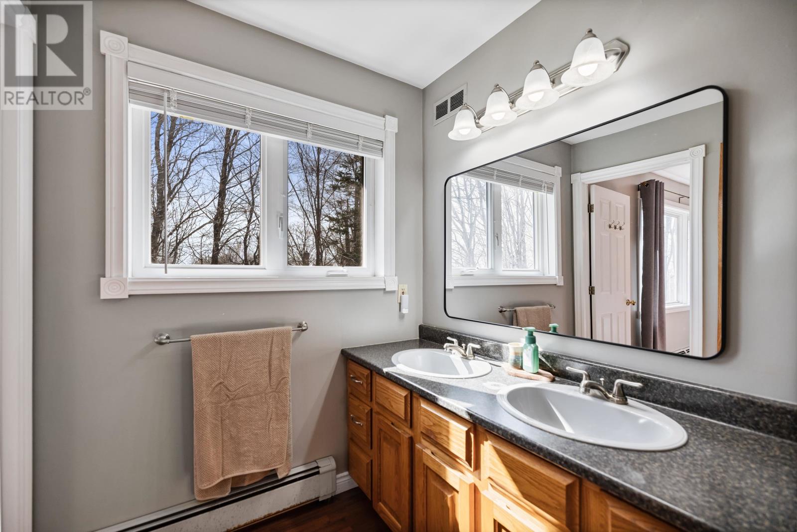 8 Macmillan Crescent, Sherwood, Prince Edward Island  C1A 8G2 - Photo 32 - 202610371