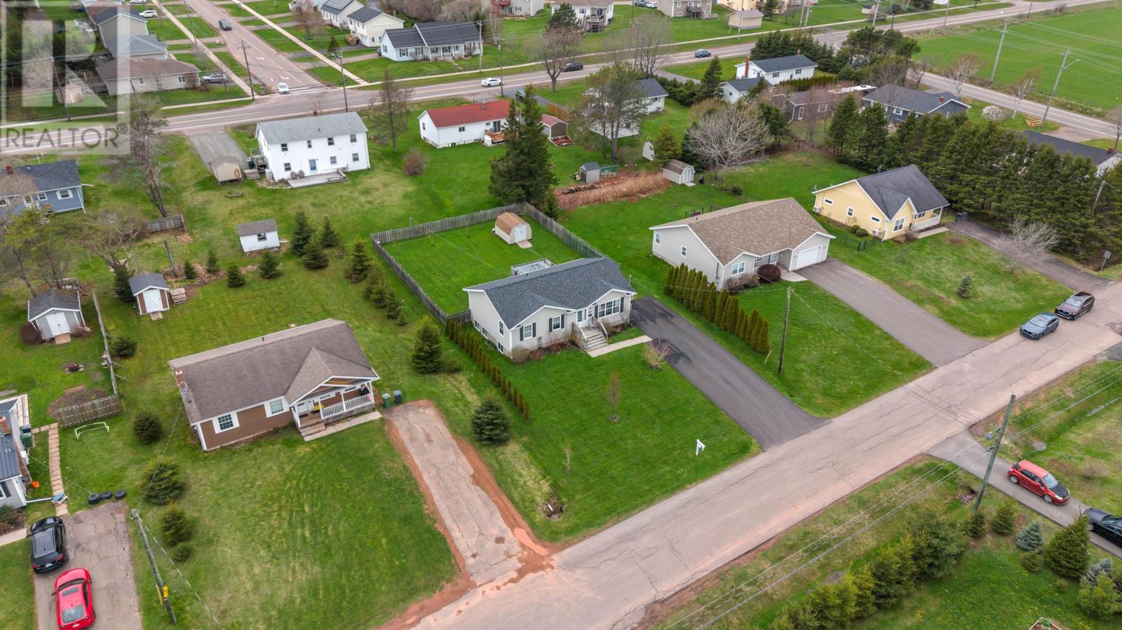 12 Salisbury Avenue, Charlottetown, Prince Edward Island  C1E 2L6 - Photo 35 - 202610375