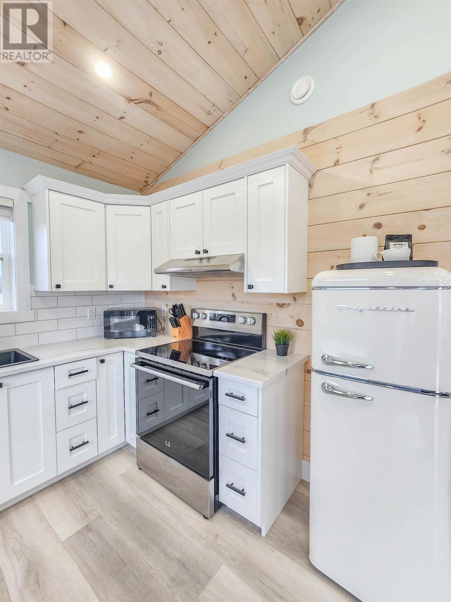543 Ives Point, Miscouche, Prince Edward Island  C0B 1T0 - Photo 17 - 202610395