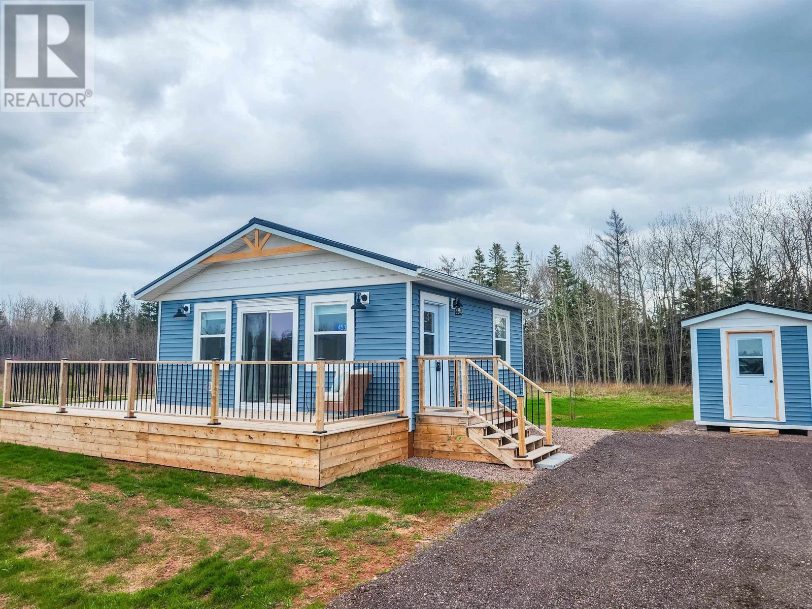 543 Ives Point, Miscouche, Prince Edward Island  C0B 1T0 - Photo 3 - 202610395