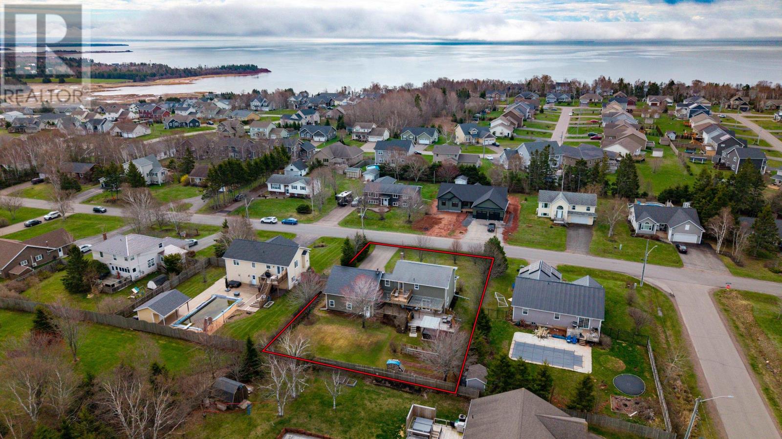 41 Governors Lane, Stratford, Prince Edward Island  C1B 1M2 - Photo 3 - 202610404