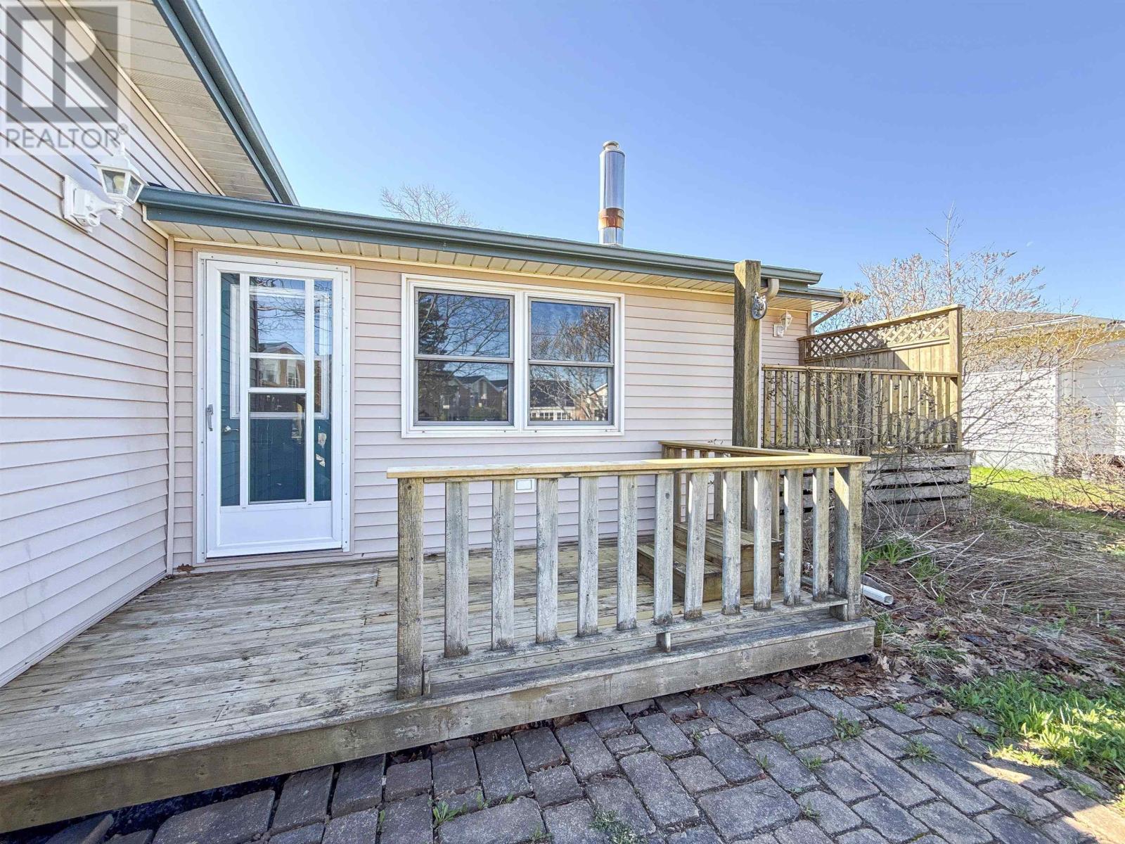 47 Emerald Drive, Charlottetown, Prince Edward Island  C1A 2Y5 - Photo 31 - 202610415