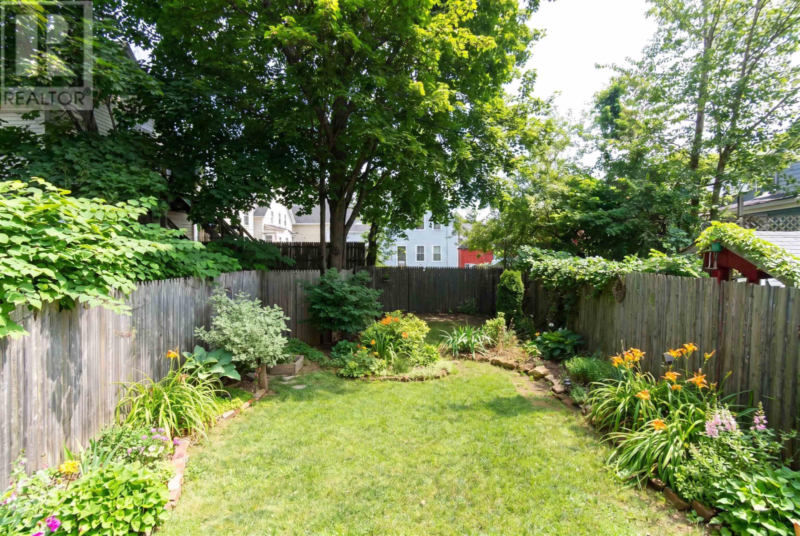 222 Grafton Street, Charlottetown, Prince Edward Island  C1A 1L4 - Photo 42 - 202610467