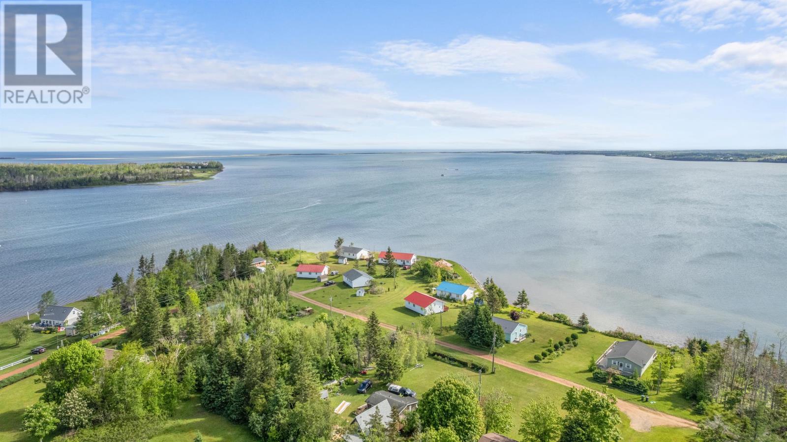 84 Blue Heron Drive, Tracadie, Prince Edward Island  C0A 1N0 - Photo 5 - 202610481