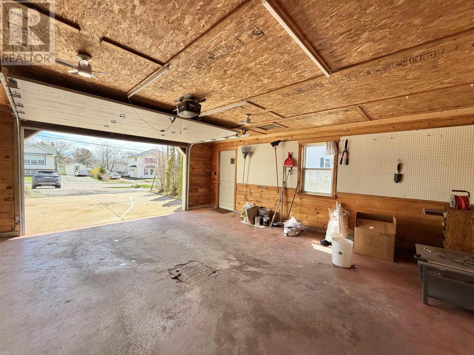 6 Ash Drive, Charlottetown, Prince Edward Island  C1A 9C4 - Photo 41 - 202610491