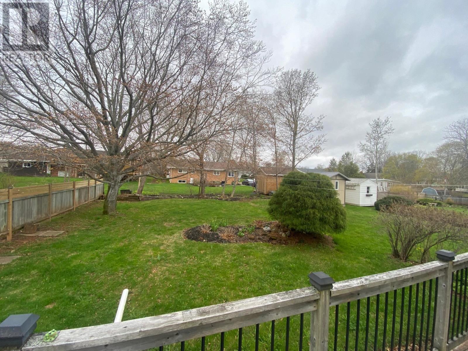 30-32 Colonel Gray Drive, Charlottetown, Prince Edward Island  C1A 2S7 - Photo 10 - 202610598