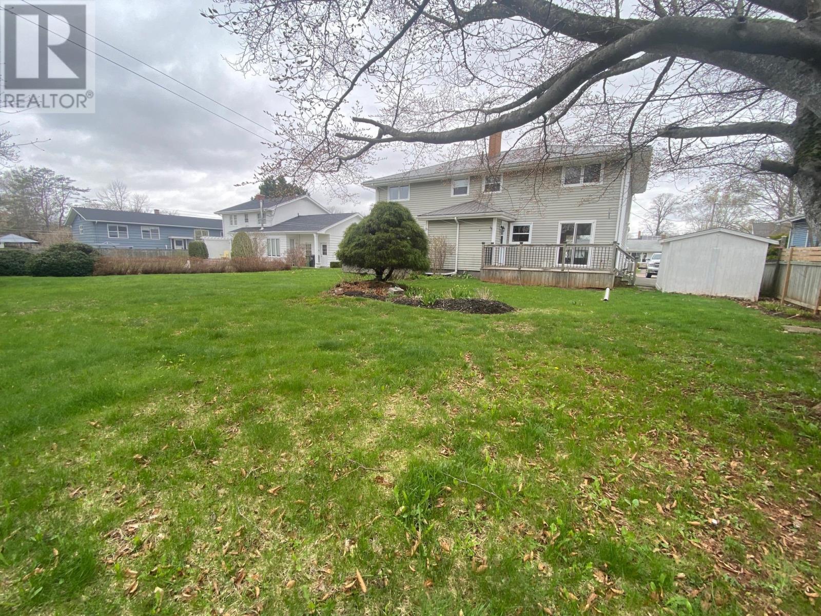 30-32 Colonel Gray Drive, Charlottetown, Prince Edward Island  C1A 2S7 - Photo 5 - 202610598