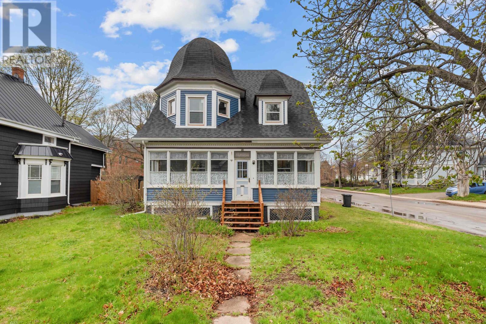 56 Spring Street, Summerside, Prince Edward Island  C1N 3E2 - Photo 2 - 202610903