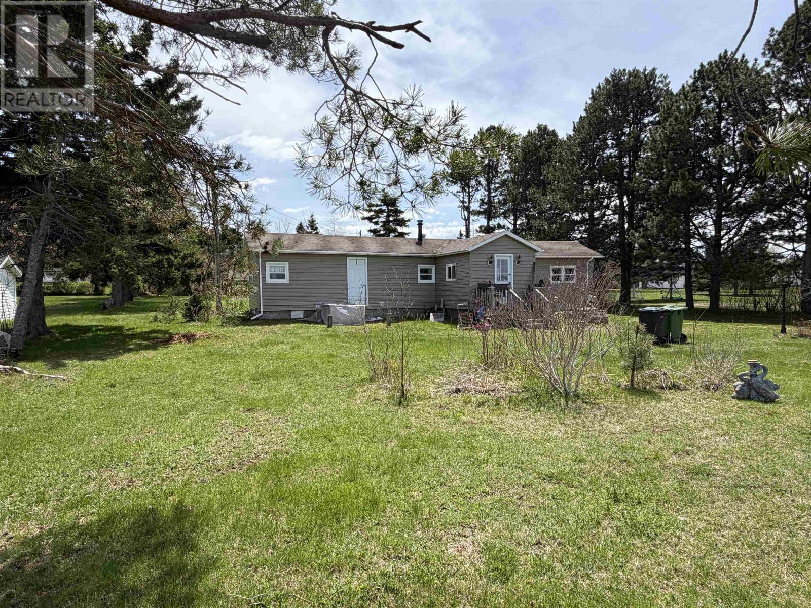 335 Glenn Drive, Linkletter, Prince Edward Island  C1N 5L9 - Photo 12 - 202610917