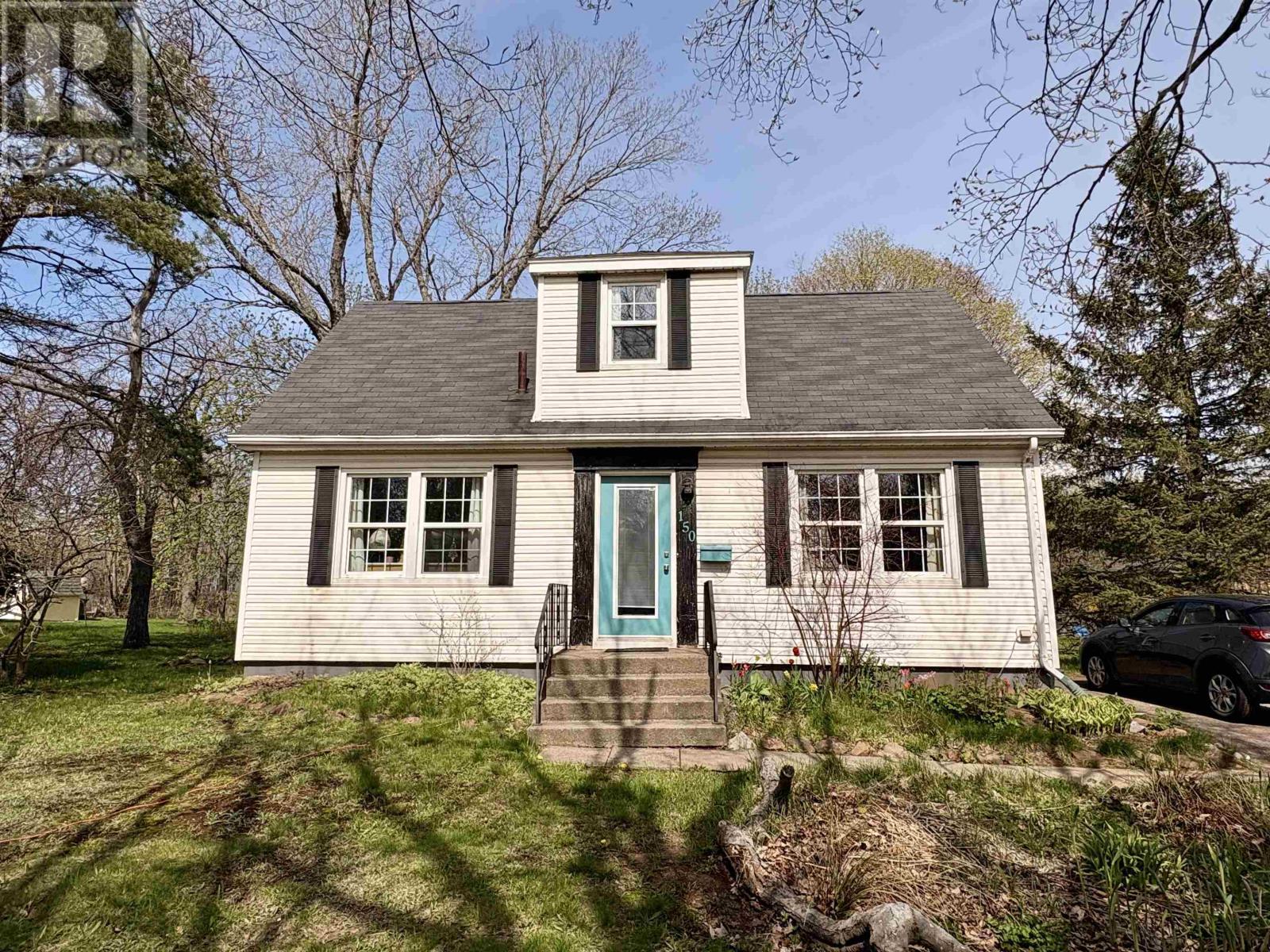 150 Mount Edward Road, Charlottetown, Prince Edward Island  C1A 5T2 - Photo 1 - 202610956
