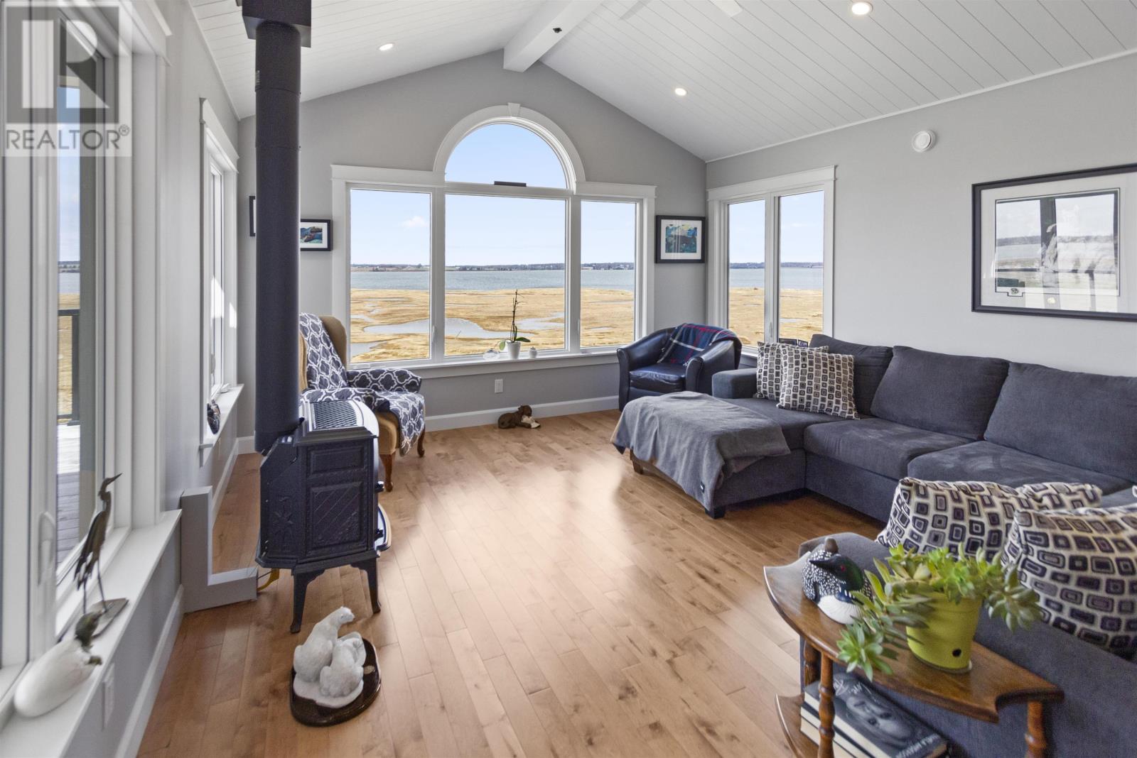 330 Birkallum Drive, Mermaid, Prince Edward Island  C1B 0T6 - Photo 15 - 202611078