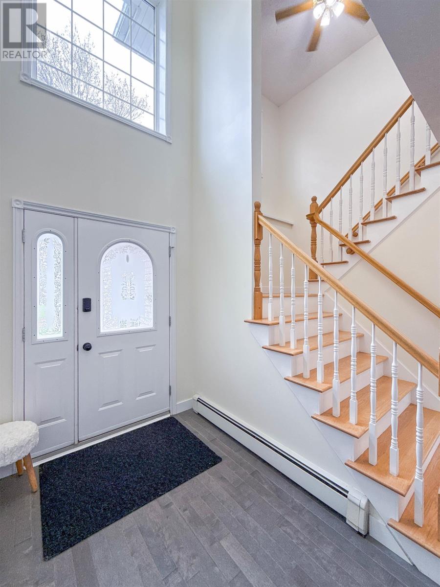 16 Lansdowne Avenue, Charlottetown, Prince Edward Island  C1A 3J2 - Photo 3 - 202611082