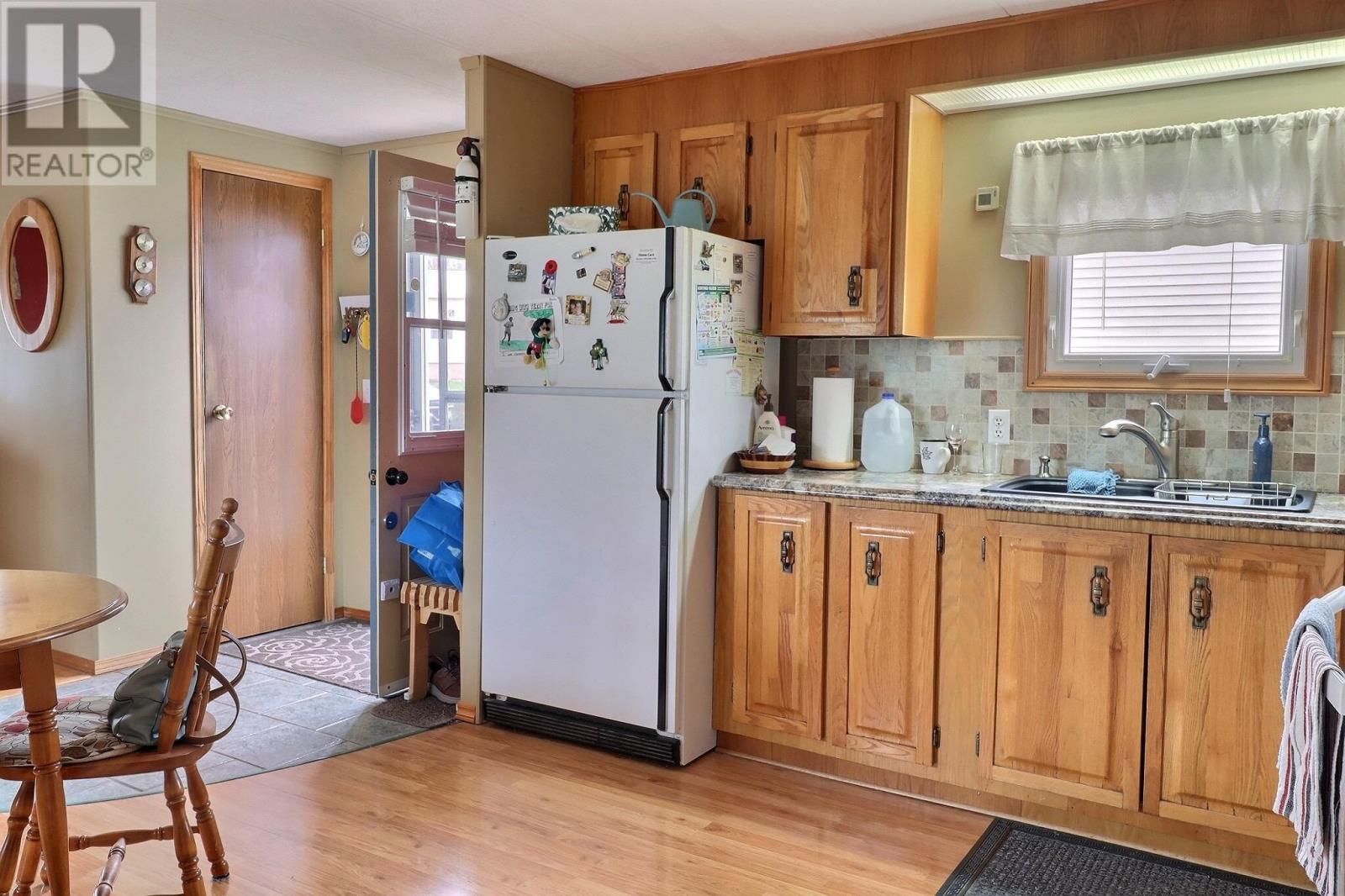 37 Park Avenue, Charlottetown, Prince Edward Island  C1A 6R4 - Photo 15 - 202611113